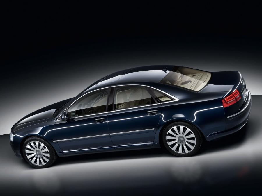  Audi A8 L W12 Quattro (D3) 2008 года  (фото 7 из 20)